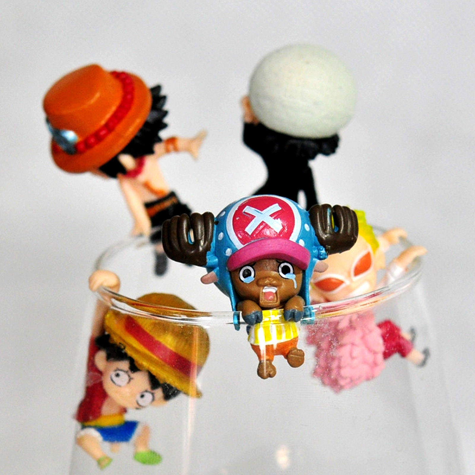 Authentic One Piece Gashapon F - Capsule Toy Gashapon ulasan dan harga